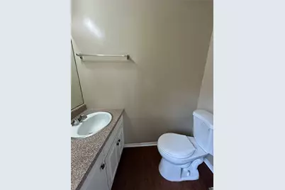 2212 Viewtop Lane #B, Arlington, TX 76012 - Photo 11