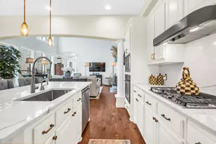 2400 Greymoore Dr, Frisco, TX 75034 - Photo 11