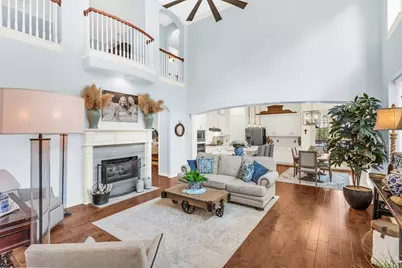 2400 Greymoore Drive, Frisco, TX 75034 - Photo 5