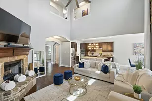 337 Pecos Dr, Burleson, TX 76028 - Photo 3