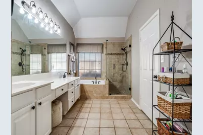 210 Ledgenest Drive, McKinney, TX 75072 - Photo 21