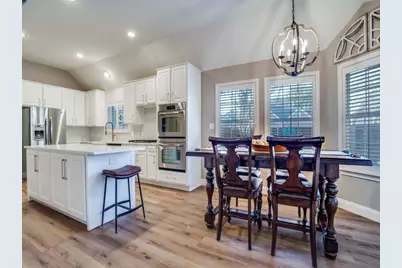 210 Ledgenest Drive, McKinney, TX 75072 - Photo 11