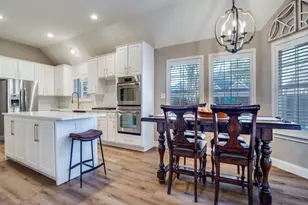 210 Ledgenest Dr, McKinney, TX 75072 - Photo 11