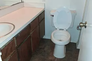 120 W Heron St, Denison, TX 75021 - Photo 9