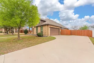 714 Green Leaf Dr, Midlothian, TX 76065 - Photo 3
