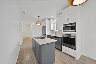 1107 S Waverly Dr, Dallas, TX 75208 - Photo 13