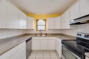 5424 Village Green Dr, Mesquite, TX 75150 - Photo 13