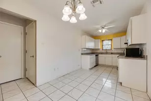 5424 Village Green Dr, Mesquite, TX 75150 - Photo 11