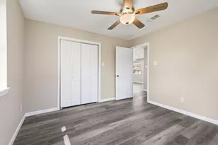 1704 Harris St, Gainesville, TX 76240 - Photo 13