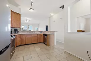 9212 Wellington Dr, Little Elm, TX 75068 - Photo 3