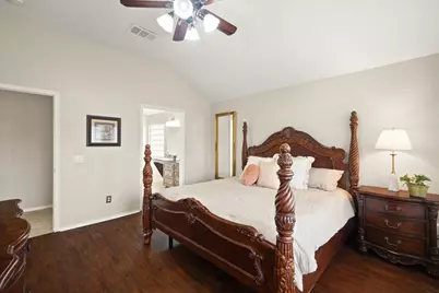 6408 St Leonard Drive, Arlington, TX 76001 - Photo 19