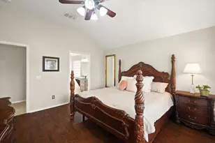 6408 St Leonard Dr, Arlington, TX 76001 - Photo 19