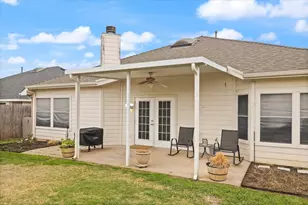 6408 St Leonard Dr, Arlington, TX 76001 - Photo 29