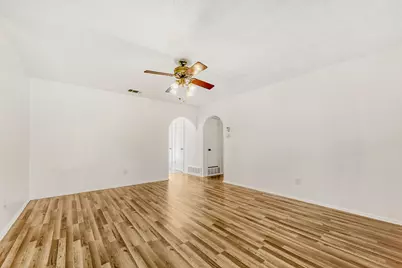 6345 Dorchester Trail, North Richland Hills, TX 76182 - Photo 9