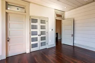 407 E Franklin St, Hillsboro, TX 76645 - Photo 9