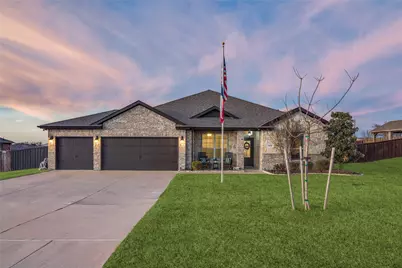 302 Amber Lane, Nevada, TX 75173 - Photo 3