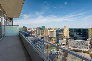 2430 Victory Park Ln, Dallas, TX 75219 - Photo 33