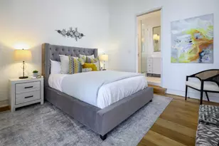 2430 Victory Park Ln, Dallas, TX 75219 - Photo 27