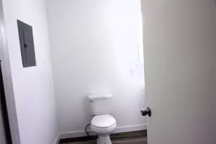 403 S Live Oak St, San Saba, TX 76877 - Photo 17