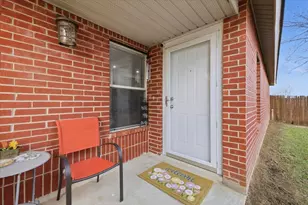 2208 Bantry Ln, Arlington, TX 76002 - Photo 3