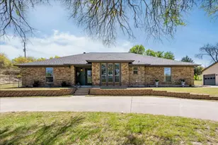 1508 Canyon Creek Dr W, Azle, TX 76020 - Photo 39
