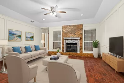 2007 Harwell Street, Grapevine, TX 76051 - Photo 5