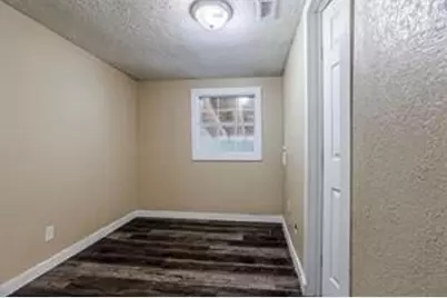 3211 Bideker Avenue, Fort Worth, TX 76105 - Photo 9