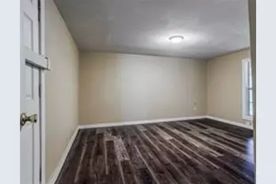 3211 Bideker Avenue, Fort Worth, TX 76105 - Photo 11