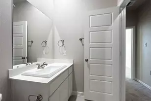 2120 Dena Dr, Waxahachie, TX 75165 - Photo 9