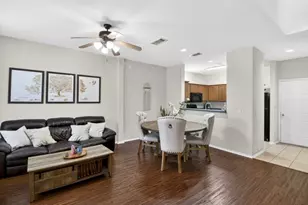 2727 Denali Park Dr, Grand Prairie, TX 75050 - Photo 9