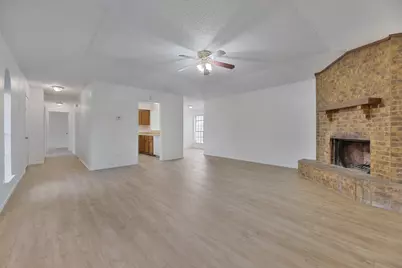 4534 Preston Trail Drive, Mesquite, TX 75150 - Photo 3