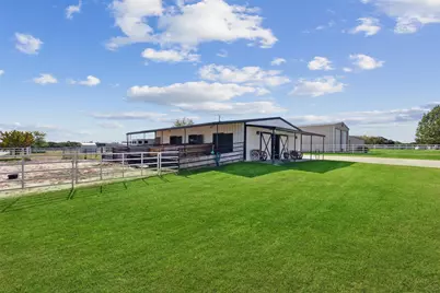 7765 Reed Road, Azle, TX 76020 - Photo 5