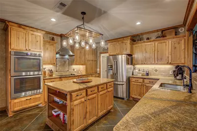 811 Rs County Road 4250, Point, TX 75472 - Photo 19