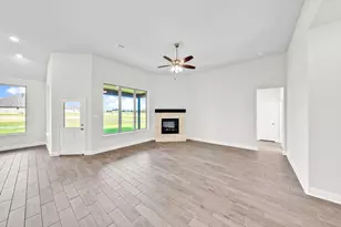8335 Magnolia Ct, Greenville, TX 75402 - Photo 11