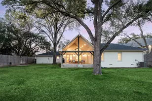 5820 Royal Crest Dr, Dallas, TX 75230 - Photo 35