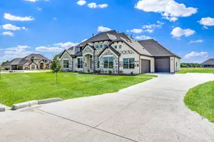8340 Magnolia Ct, Greenville, TX 75402 - Photo 1