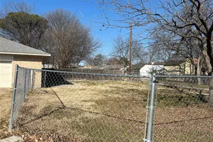 4202 Skyline Dr, Rowlett, TX 75088 - Photo 11