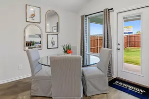 3102 Charleston Dr, Ennis, TX 75119 - Photo 5