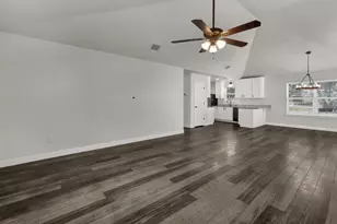 1830 Hitching Post Rd, Granbury, TX 76049 - Photo 5