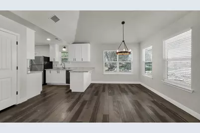 1830 Hitching Post Road, Granbury, TX 76049 - Photo 9