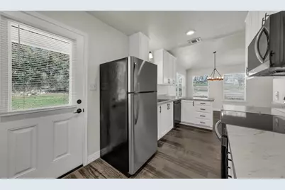 1830 Hitching Post Road, Granbury, TX 76049 - Photo 17