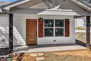 1830 Hitching Post Rd, Granbury, TX 76049 - Photo 3