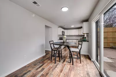 845 Willow Circle N, Burleson, TX 76028 - Photo 7