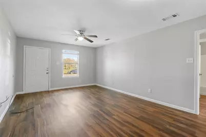 1716 Manor Garden, Greenville, TX 75401 - Photo 5