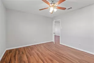 1716 Manor Garden, Greenville, TX 75401 - Photo 11