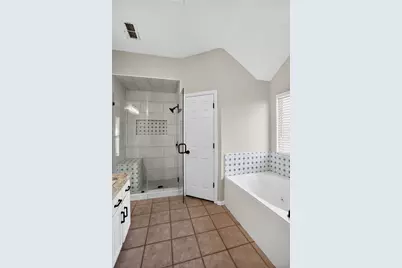 402 Taos Court E, Aledo, TX 76008 - Photo 19