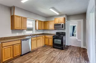 826 Mirike Dr, White Settlement, TX 76108 - Photo 13