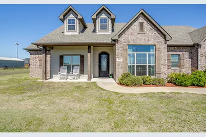 8071 County Road 105, Grandview, TX 76050 - Photo 9