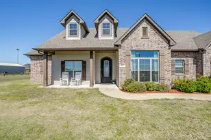 8071 County Rd 105, Grandview, TX 76050 - Photo 9