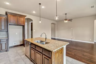 7160 Chelsea Drive, North Richland Hills, TX 76180 - Photo 13